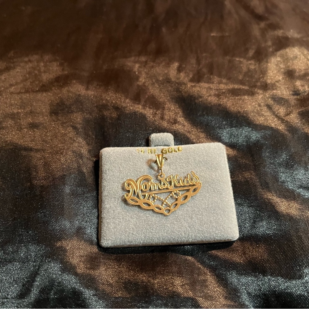14K-Gold Mom's Kids Heart Brooch. Just add birthstones or figurines. REAL GOLD.